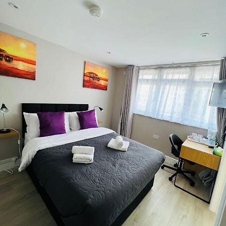 Indigo Suites Enfield Esterno foto